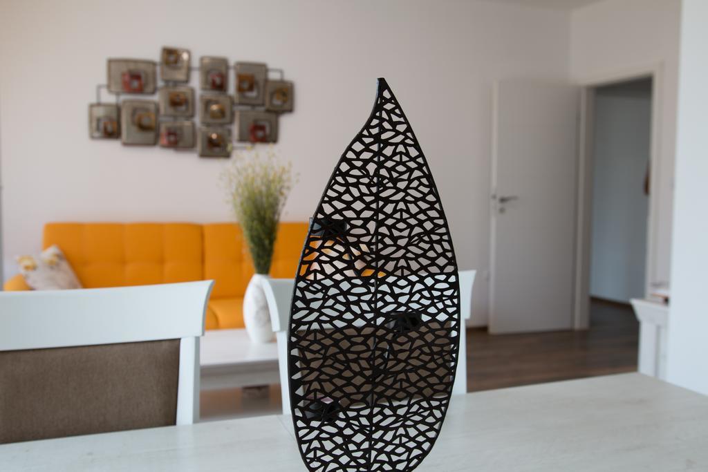 Apartmán Square View Kazanlŭk Pokoj fotografie